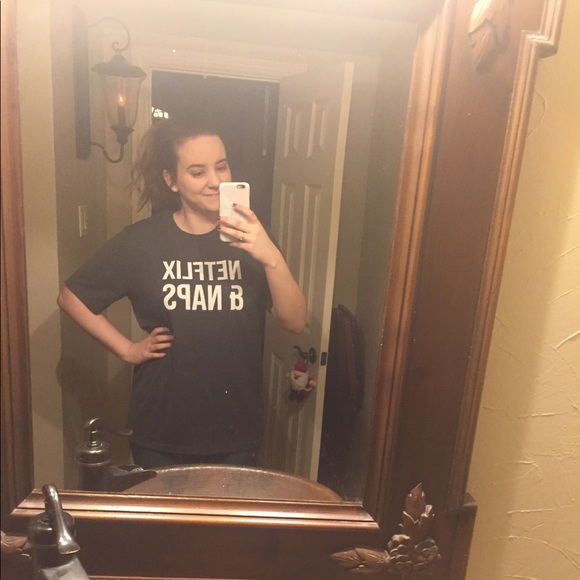 Netflix and Naps Tee - Picture 4 of 5